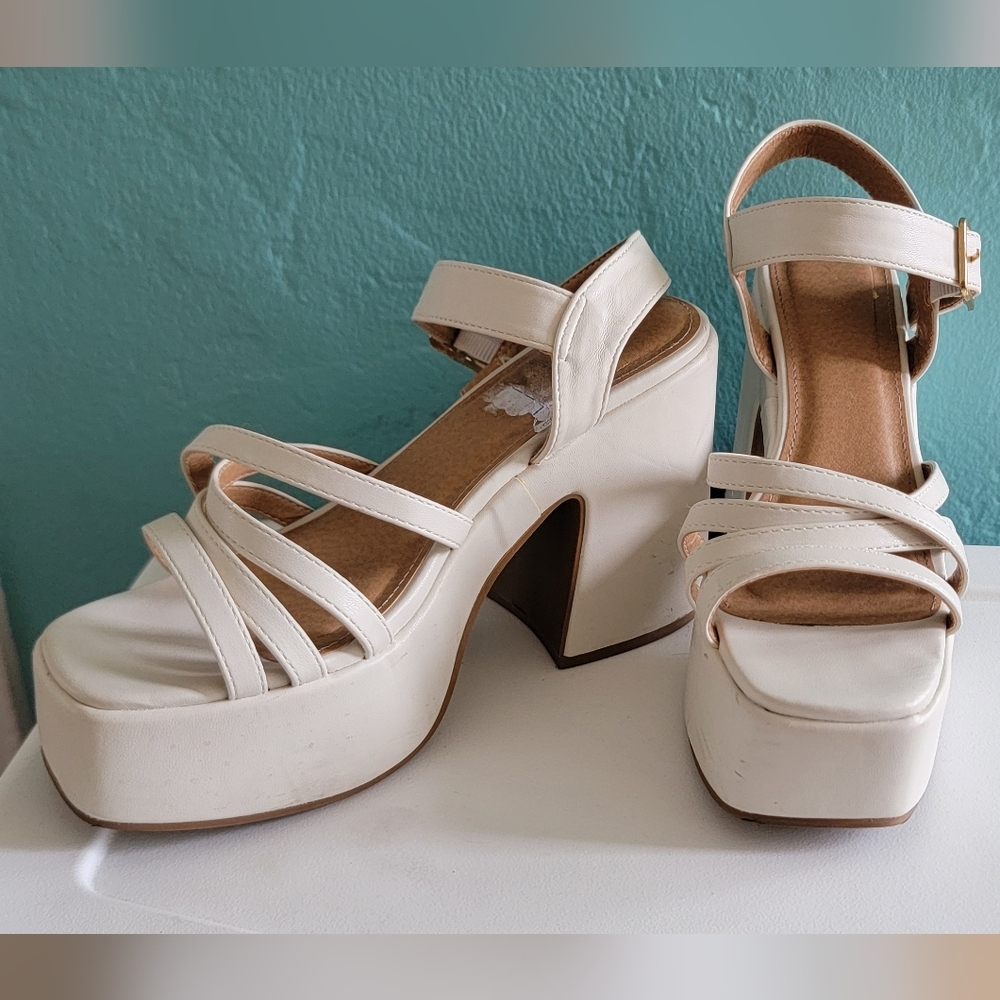 Report White Chunky Platform Strappy Sandals